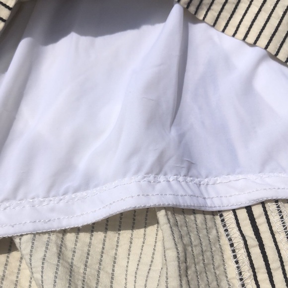 Size 4 Eva Franco Pencil Skirt fully lined. - Picture 6 of 11